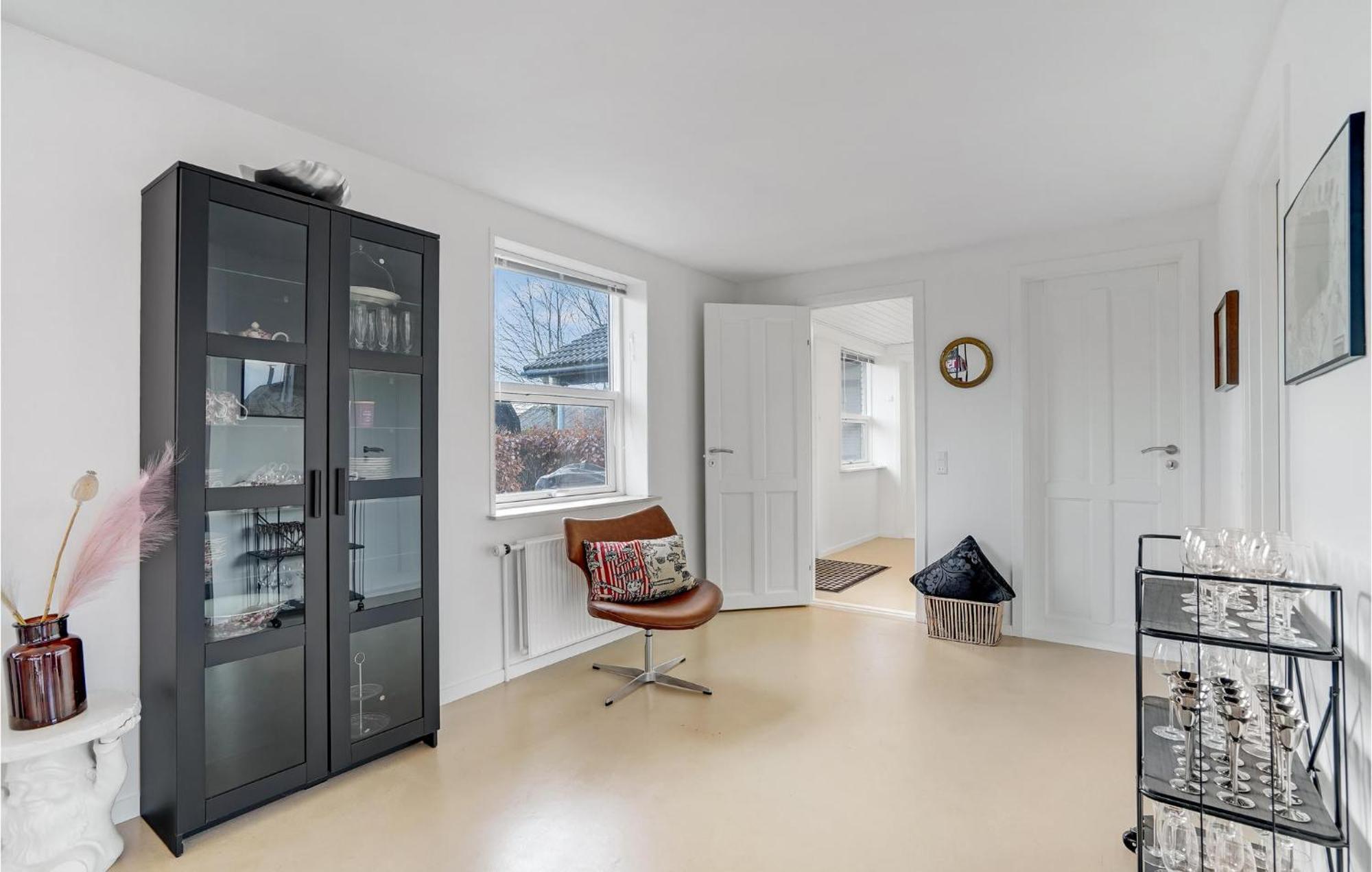 Gorgeous Home In Sunds With Kitchen Exteriör bild