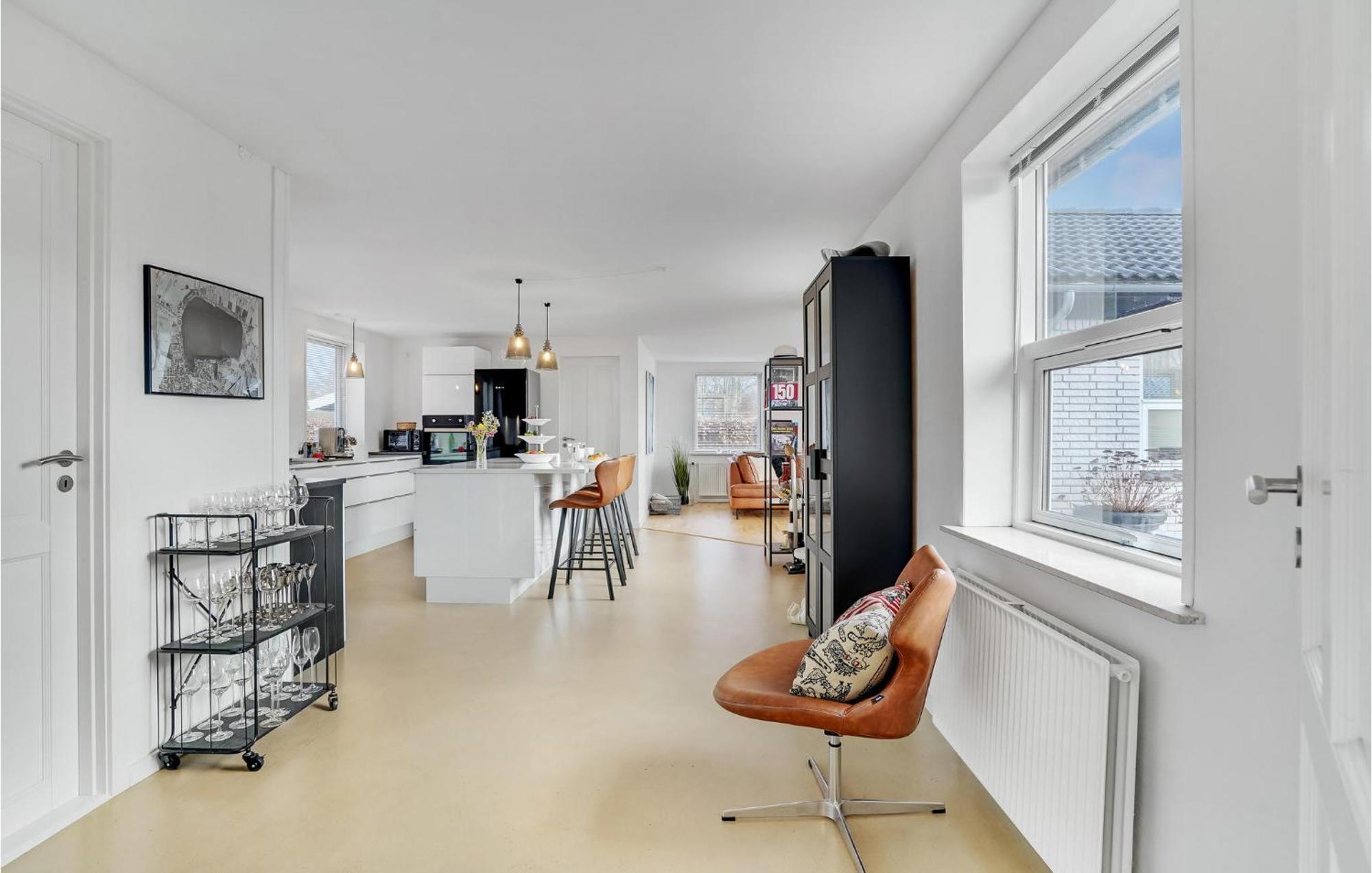 Gorgeous Home In Sunds With Kitchen Exteriör bild