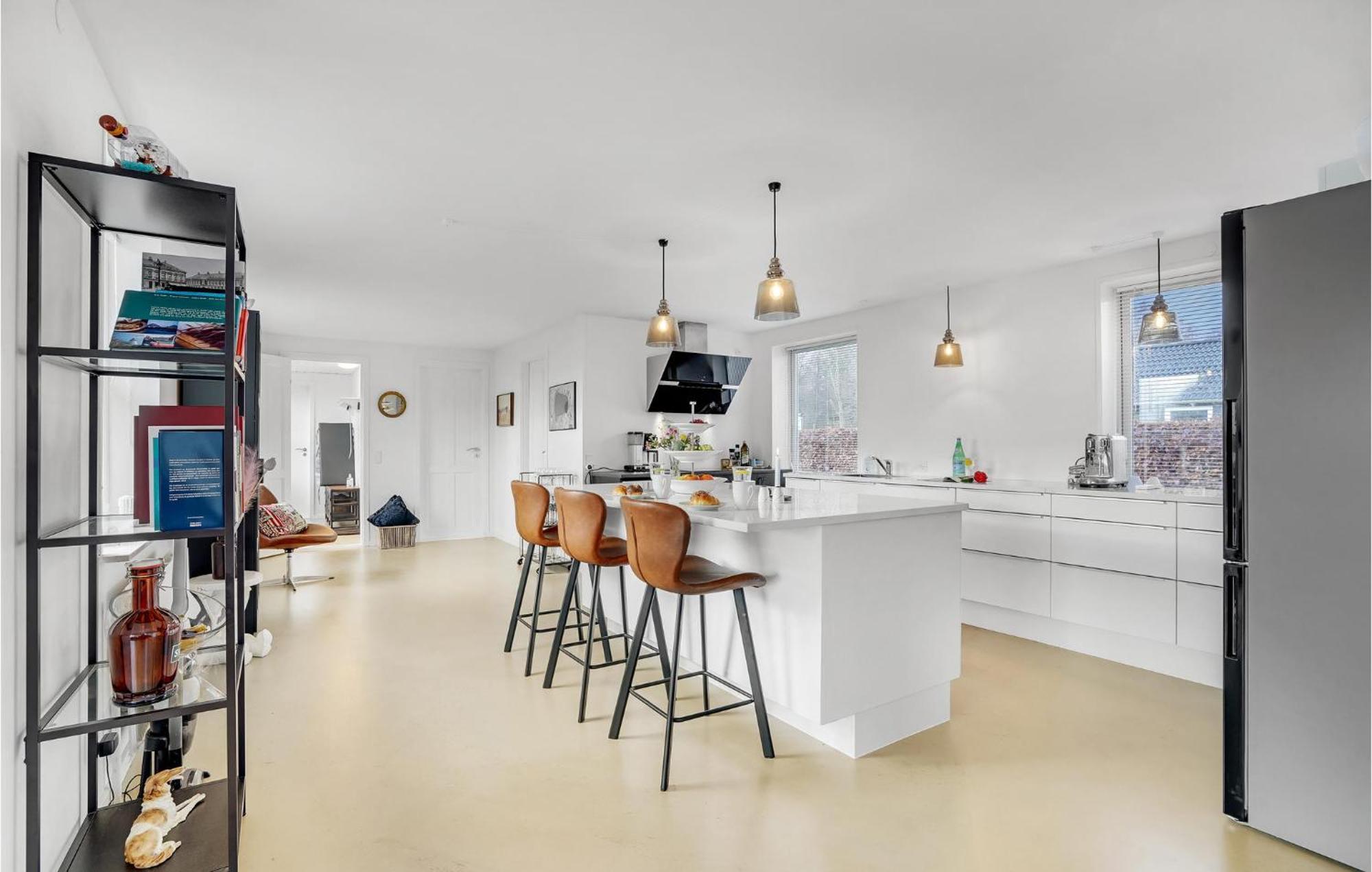 Gorgeous Home In Sunds With Kitchen Exteriör bild